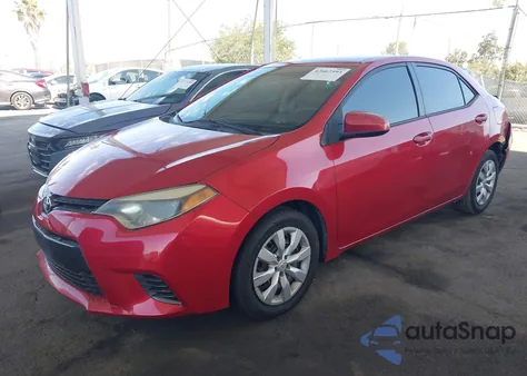 2015 Toyota Corolla Le z USA, uszkodzony, nr VIN 5YFBURHE4FP232987